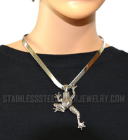 Heavy Metal Jewelry Ladies Frog Pendant V-Cuff Necklace Stainless Steel Matching Earrings SP2510